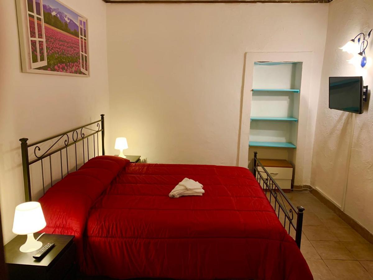 Quiet House Catania Center คาตาเนีย ภายนอก รูปภาพ